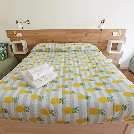 Tropical House Vatican Area * روما