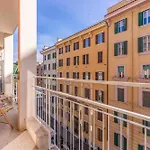 Tropical House Vatican Area *