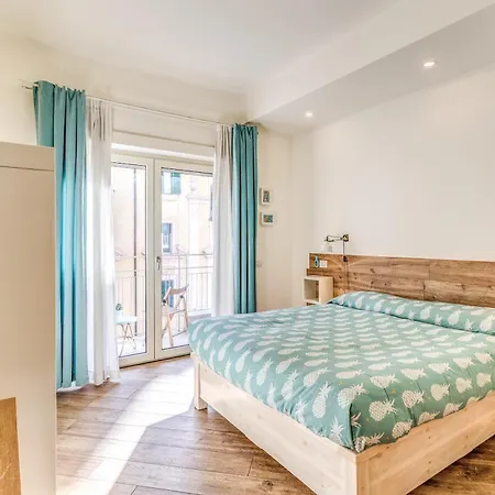 Tropical House Vatican Area Apartman