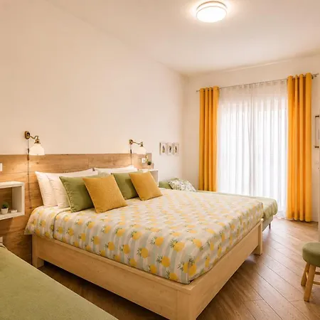 Tropical House Vatican Area *